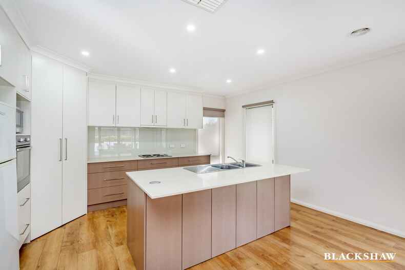 24 Durong Street Crace