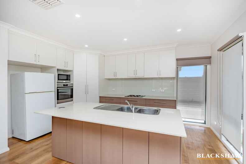 24 Durong Street Crace