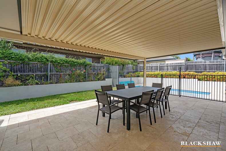 24 Durong Street Crace