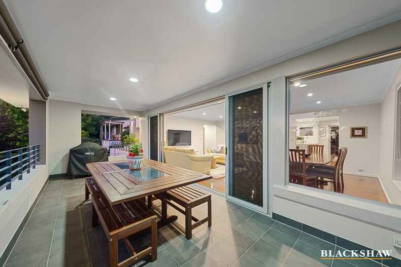 51 Curlewis Crescent Garran 51 Curlewis Crescent Garran