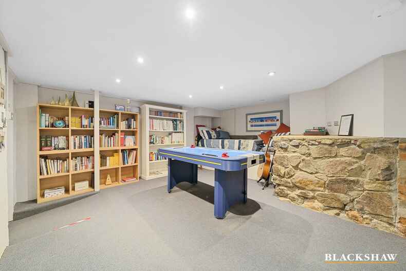 51 Curlewis Crescent Garran 51 Curlewis Crescent Garran