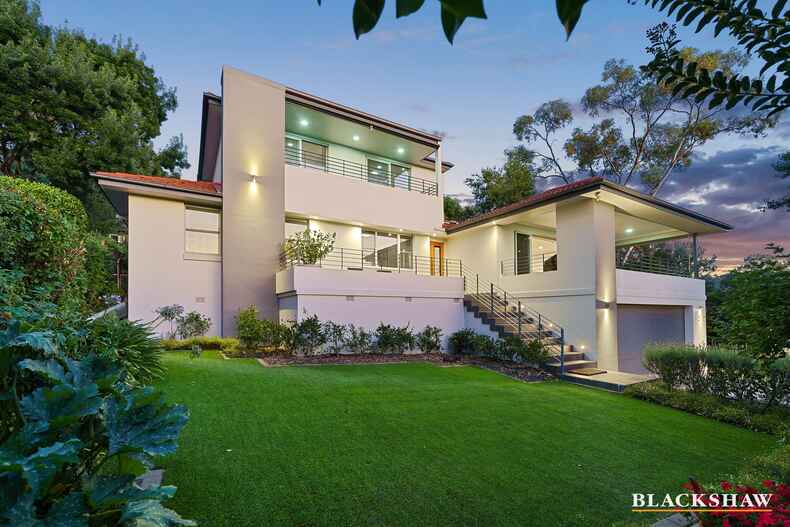 51 Curlewis Crescent Garran 51 Curlewis Crescent Garran