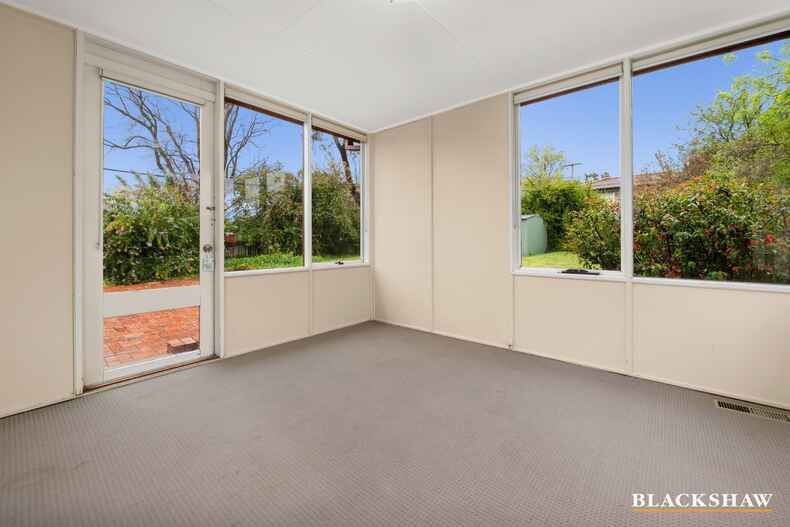 69 Morgan Crescent Curtin 69 Morgan Crescent Curtin