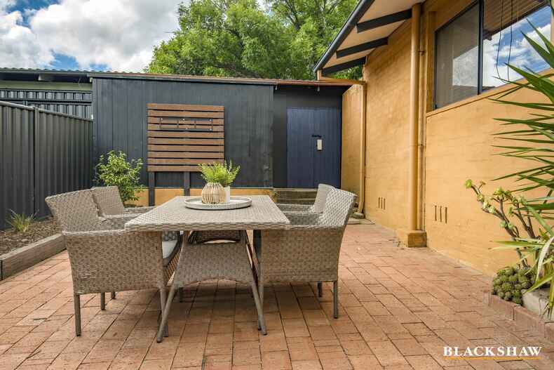 8 Bunker Place Charnwood 8 Bunker Place Charnwood