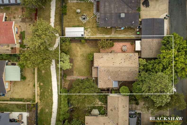 8 Bunker Place Charnwood 8 Bunker Place Charnwood