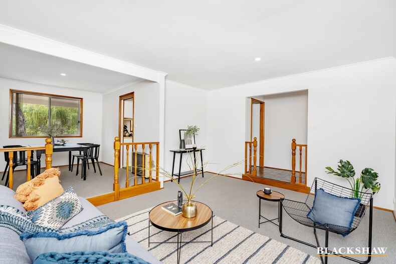 119 Ratcliffe Crescent Florey