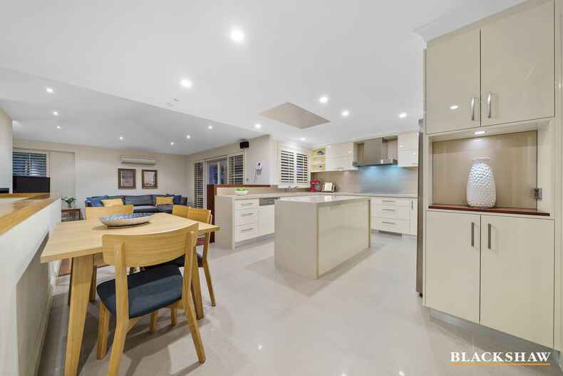 89 Strickland Crescent Deakin 89 Strickland Crescent Deakin