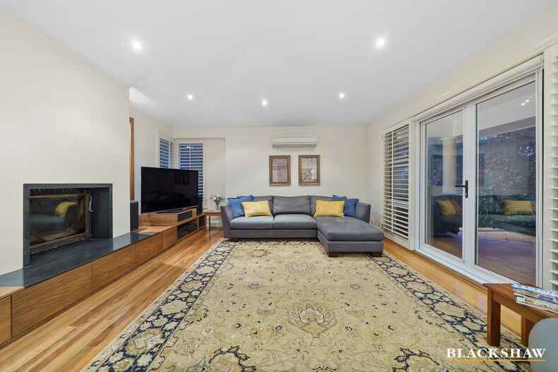 89 Strickland Crescent Deakin 89 Strickland Crescent Deakin