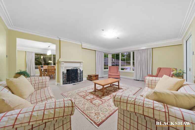89 Strickland Crescent Deakin 89 Strickland Crescent Deakin