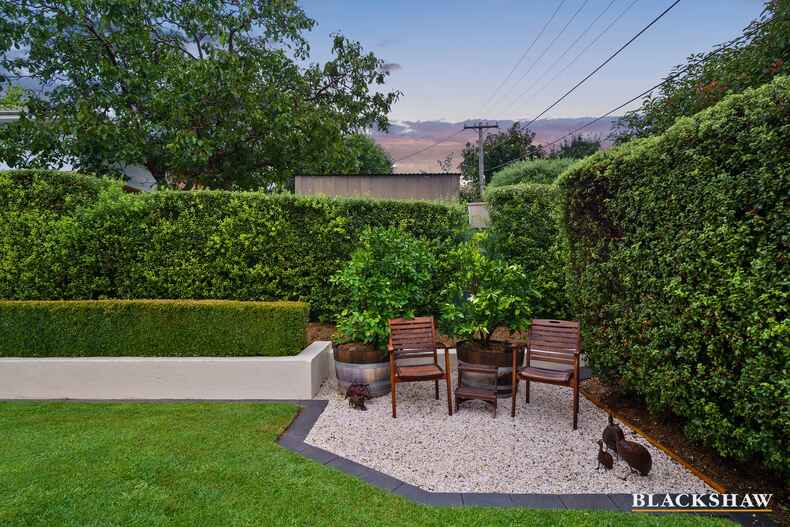 89 Strickland Crescent Deakin 89 Strickland Crescent Deakin