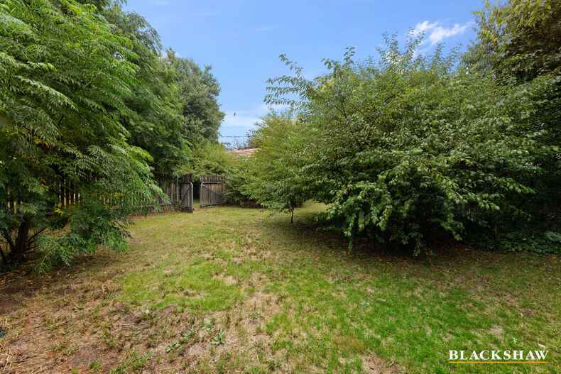 38 Lockyer Street Griffith 38 Lockyer Street Griffith