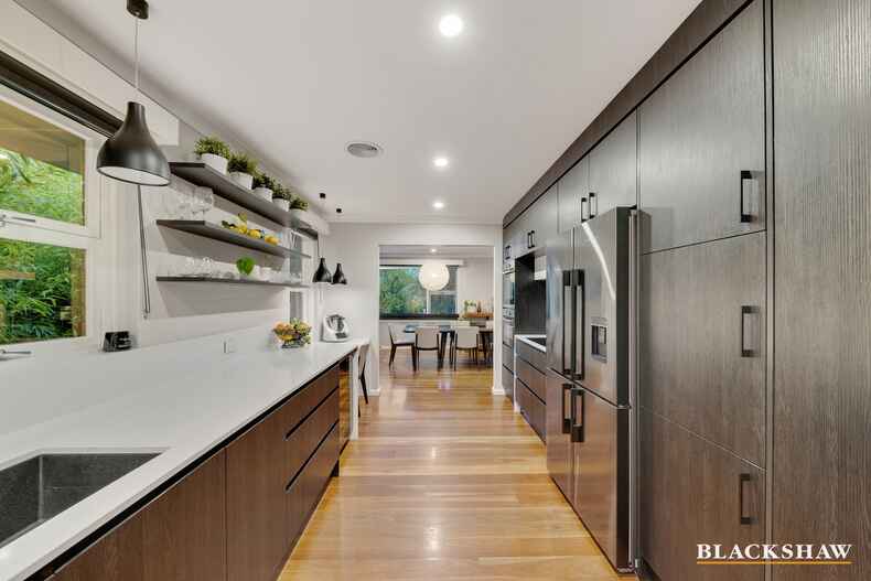 47 Stonehaven Crescent Deakin 47 Stonehaven Crescent Deakin