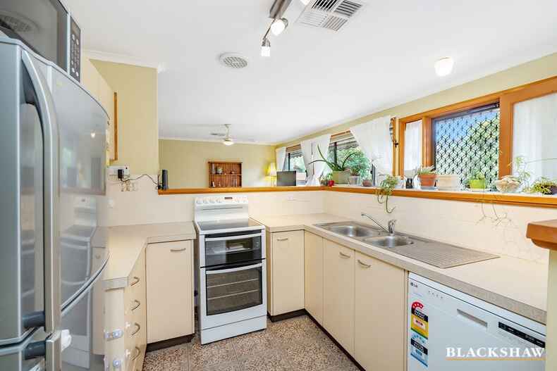 4/16 Gabriel Place Florey
