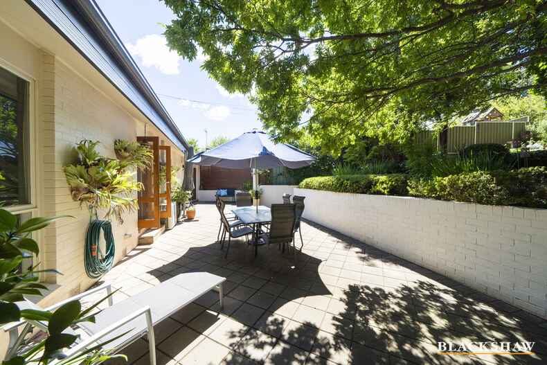 110 Dalley Crescent Latham