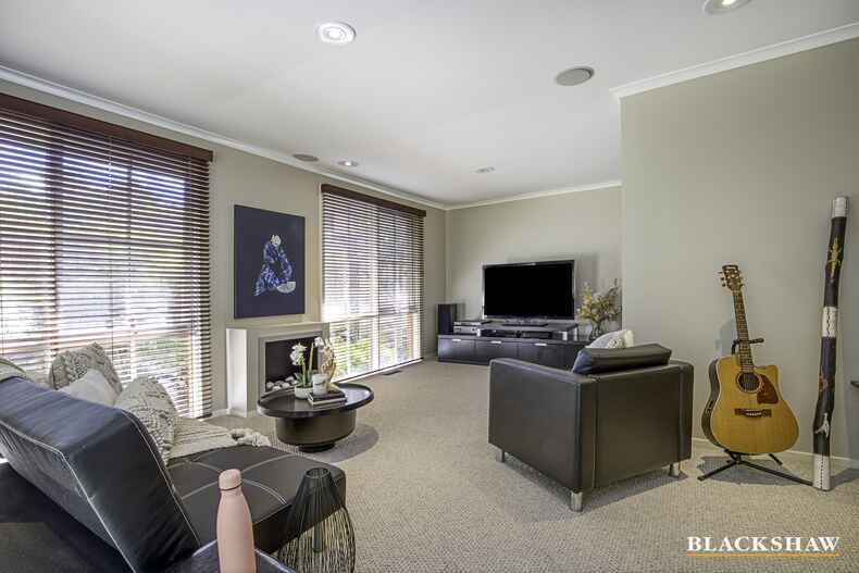 24 Saville Close Melba 24 Saville Close Melba