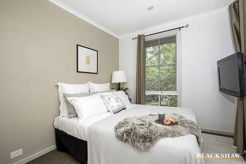 24 Saville Close Melba 24 Saville Close Melba