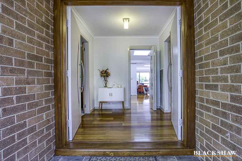 24 Saville Close Melba 24 Saville Close Melba