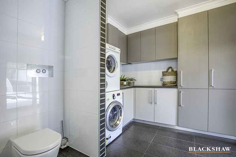 24 Saville Close Melba 24 Saville Close Melba
