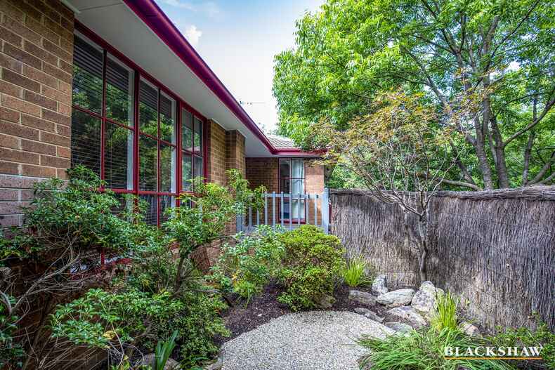 24 Saville Close Melba 24 Saville Close Melba