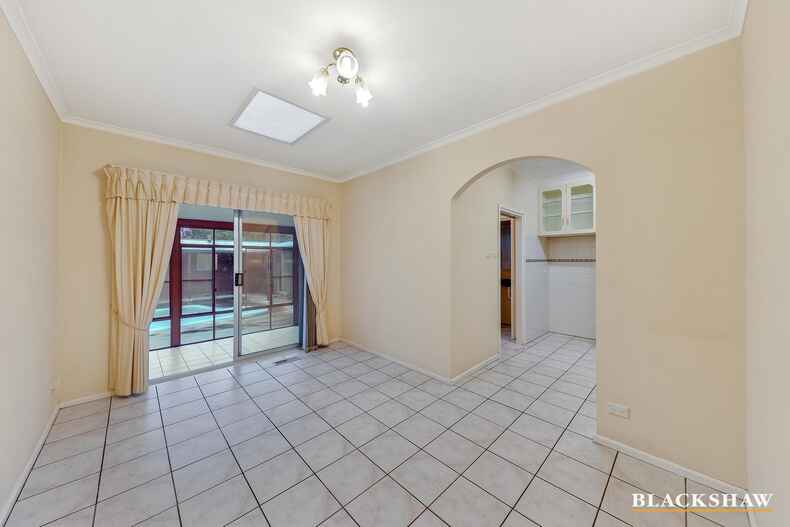 60 Novar Street Yarralumla 60 Novar Street Yarralumla
