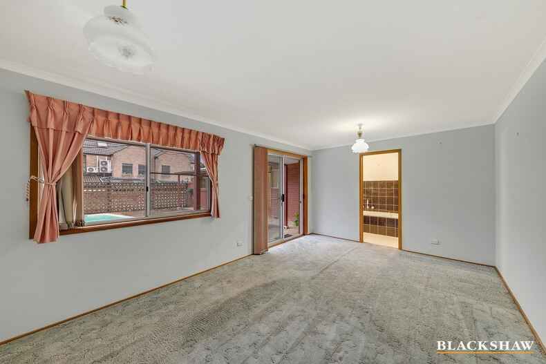 60 Novar Street Yarralumla 60 Novar Street Yarralumla