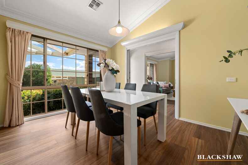 4/3 Derrington Crescent Bonython 4/3 Derrington Crescent Bonython