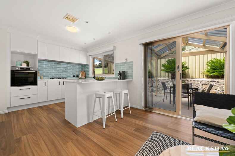 4/3 Derrington Crescent Bonython 4/3 Derrington Crescent Bonython