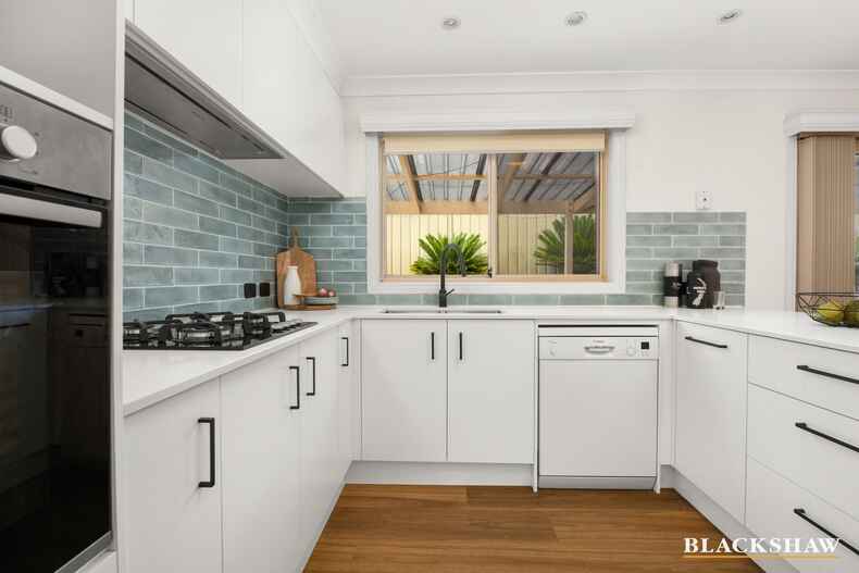 4/3 Derrington Crescent Bonython 4/3 Derrington Crescent Bonython