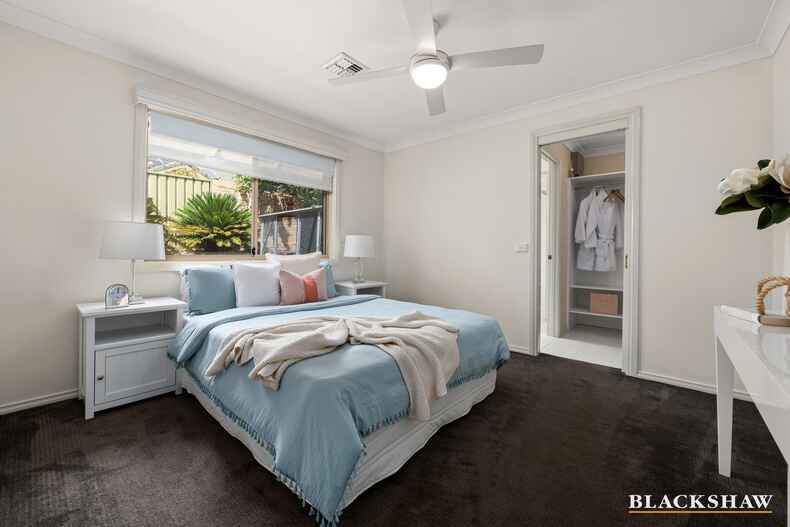 4/3 Derrington Crescent Bonython 4/3 Derrington Crescent Bonython