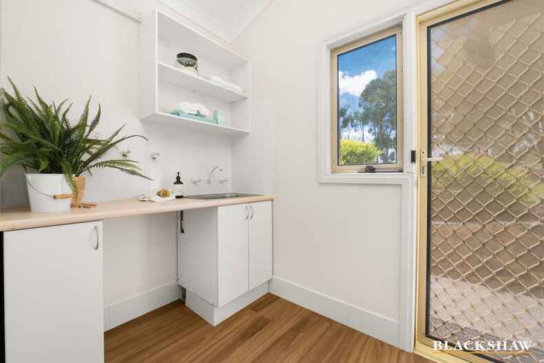 4/3 Derrington Crescent Bonython 4/3 Derrington Crescent Bonython