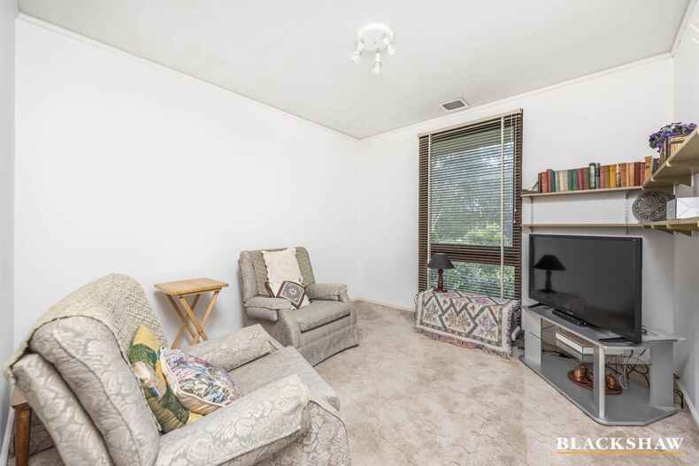 9 De Graaff Place Holder