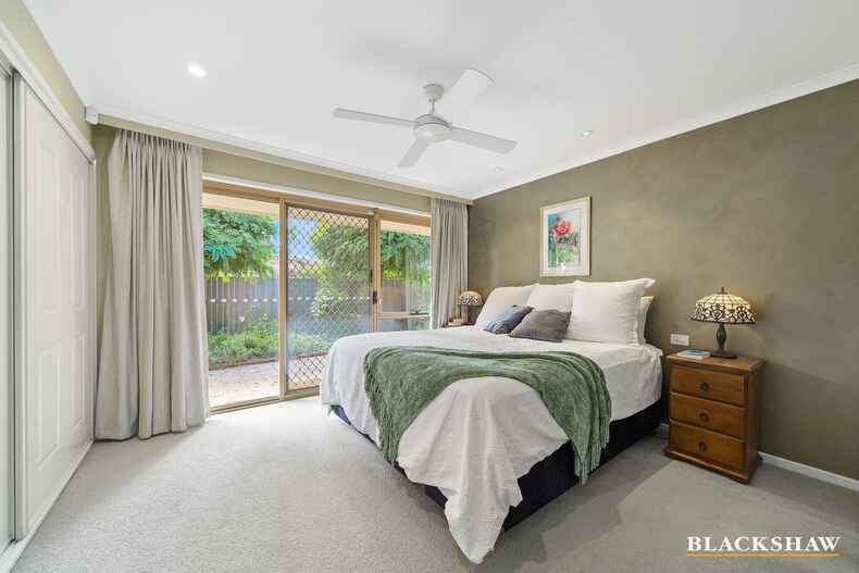 37 Twelvetrees Crescent Florey