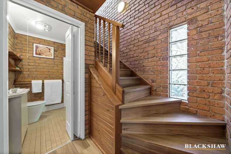 37 Twelvetrees Crescent Florey