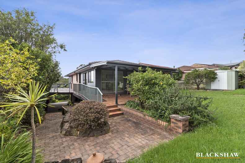 9 Hilltop Crescent Surf Beach 9 Hilltop Crescent Surf Beach