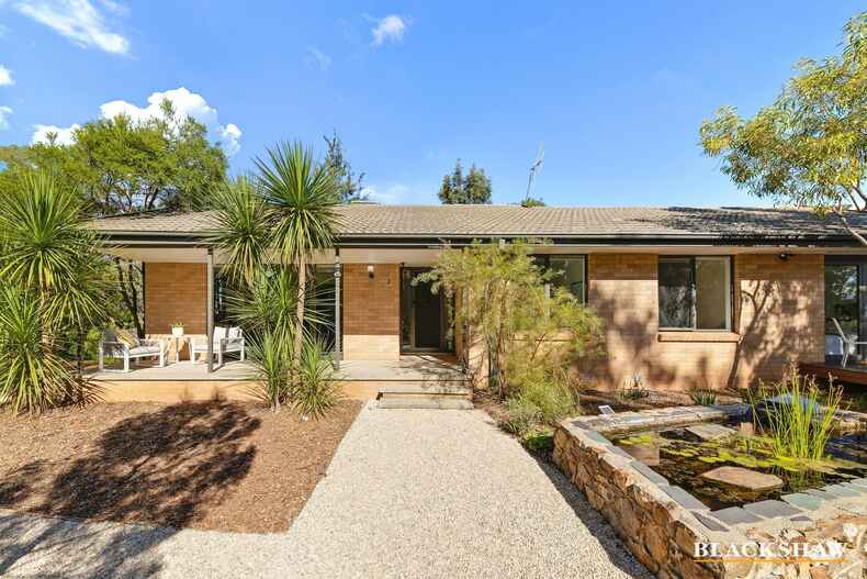 2 Messenger Street Holt 2 Messenger Street Holt