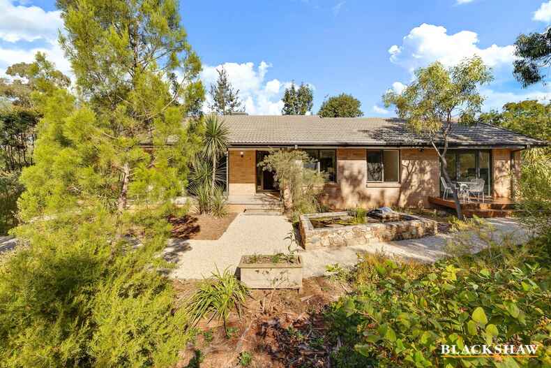 2 Messenger Street Holt 2 Messenger Street Holt