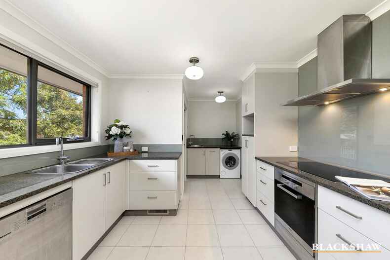 2 Messenger Street Holt 2 Messenger Street Holt