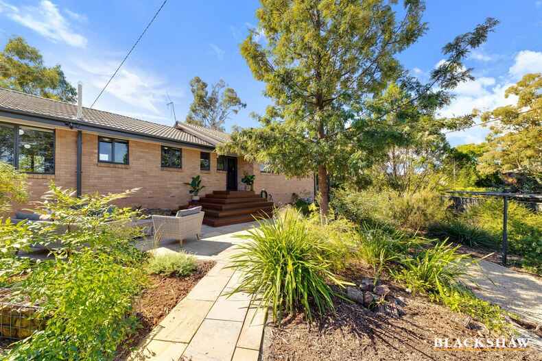 2 Messenger Street Holt 2 Messenger Street Holt