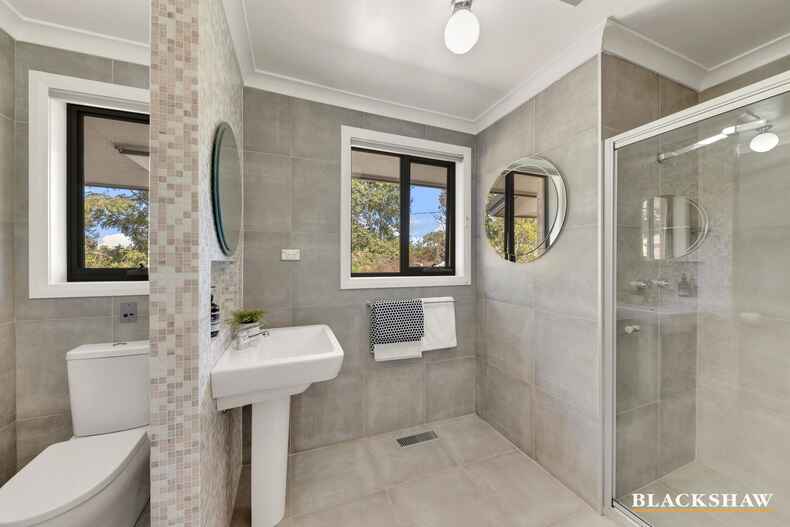 2 Messenger Street Holt 2 Messenger Street Holt