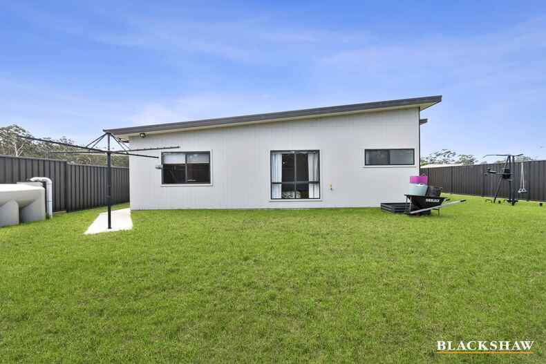 28 Hedley Way Broulee 28 Hedley Way Broulee