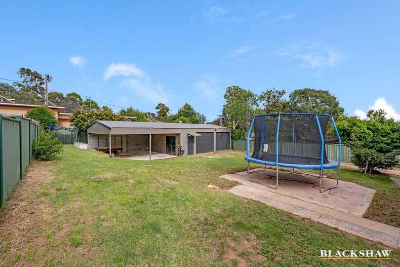 47 Daley Crescent Fraser 47 Daley Crescent Fraser