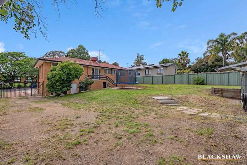 47 Daley Crescent Fraser 47 Daley Crescent Fraser