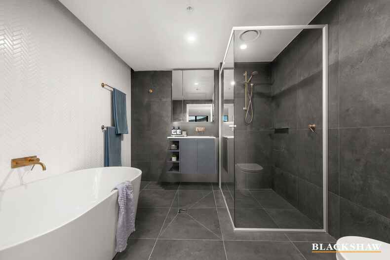 907/81 Cooyong Street Reid