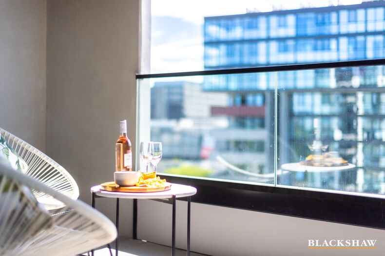 907/81 Cooyong Street Reid