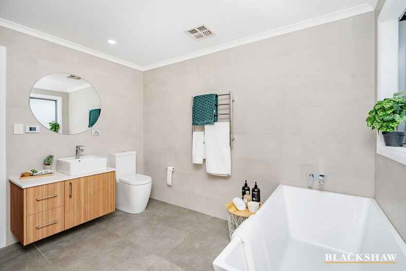 8 Fawsitt Place Florey