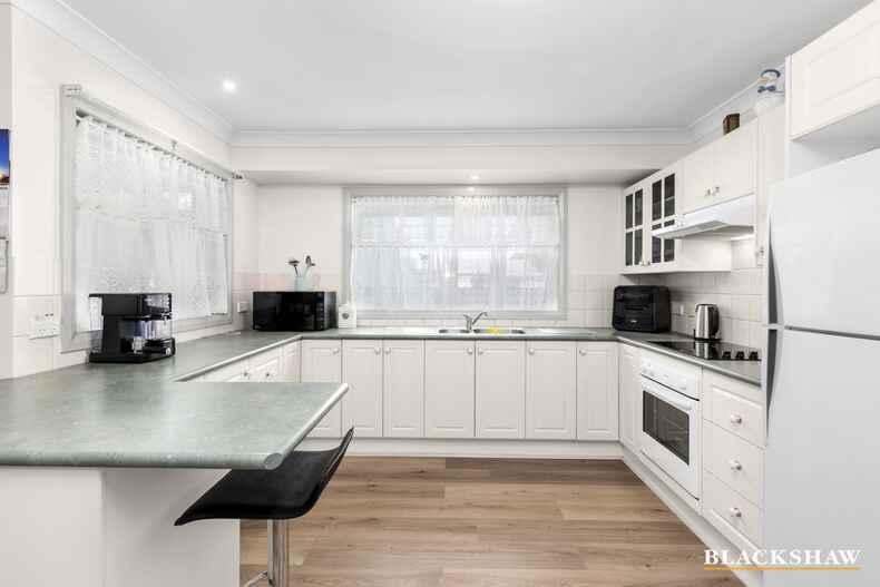 6 Boulder Place Broulee 6 Boulder Place Broulee