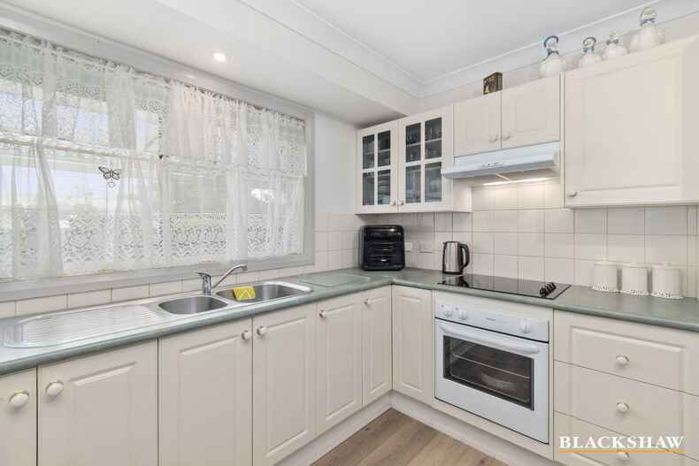 6 Boulder Place Broulee 6 Boulder Place Broulee