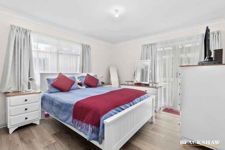 6 Boulder Place Broulee 6 Boulder Place Broulee