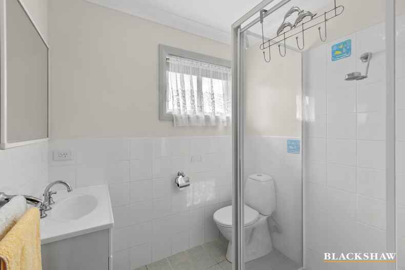 6 Boulder Place Broulee 6 Boulder Place Broulee