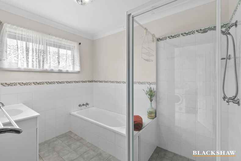 6 Boulder Place Broulee 6 Boulder Place Broulee